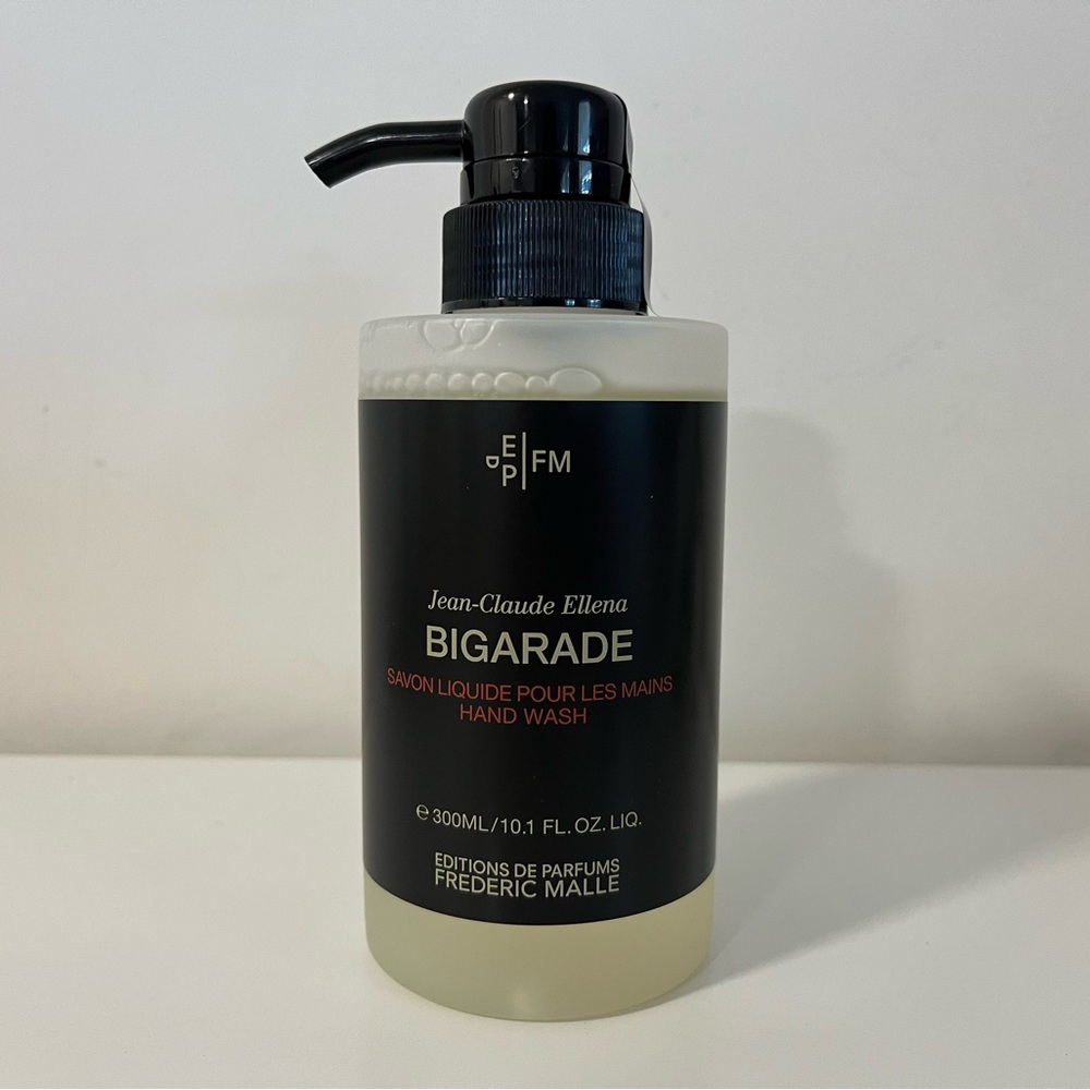 Frederic Malle Bigarade Hand Wash - Black and Cream